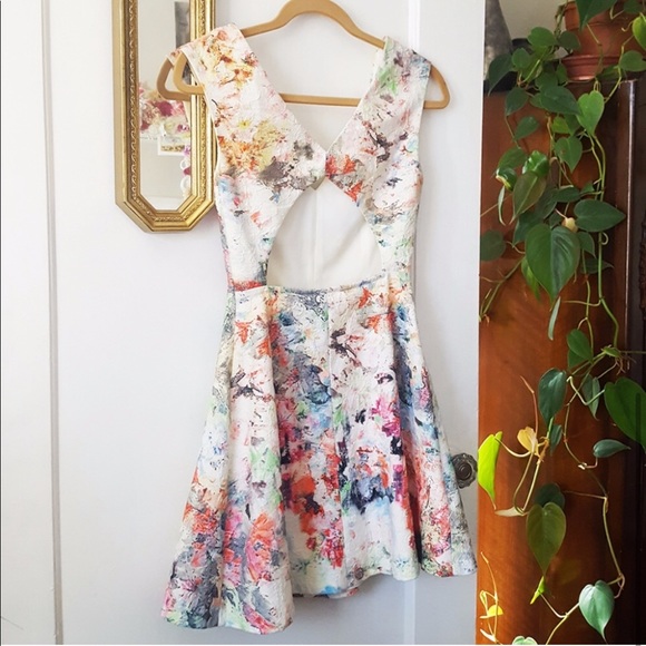 Beautiful Zara flare dress - Picture 5 of 5